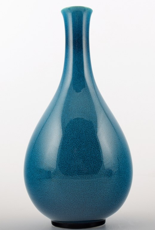 B&G (Bing & Grondahl) crackled / Craquele art deco porcelain vase in beautiful 
turquoise glaze.