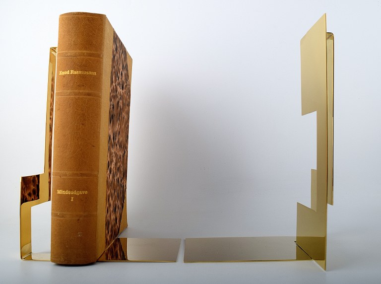 Pair of bookends, designed by Folkform for Skultuna. Polished brass.
Large model, height 24cm.