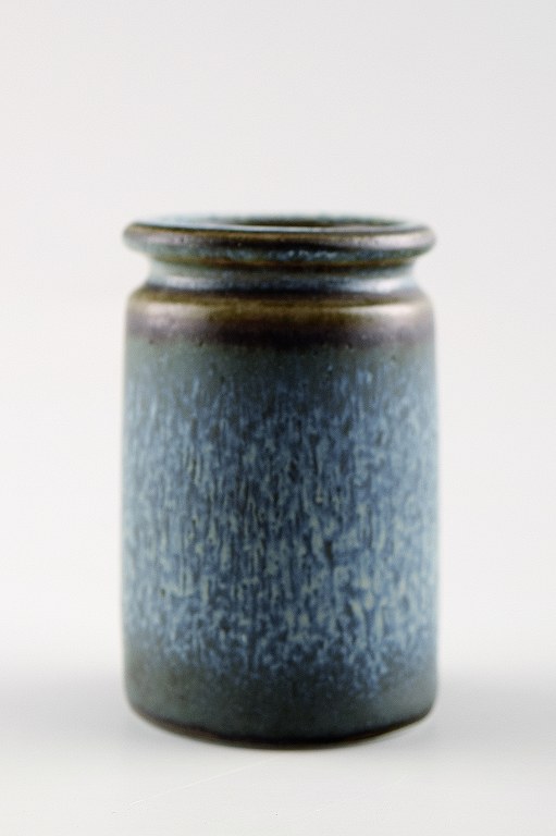 Carl-Harry Stålhane for Rørstrand, keramik miniature vase.        
