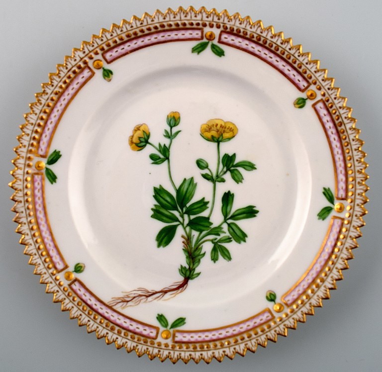 Royal Copenhagen Flora Danica plate.