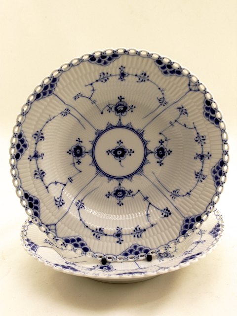 Royal Copenhagen Blue Fluted Full Lace soup dish 1/1078