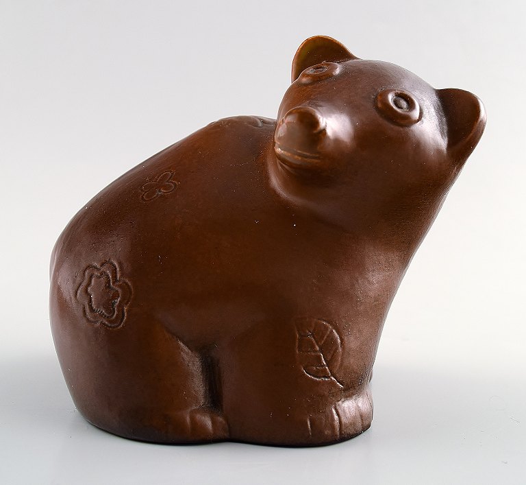 Stig Lindberg (1916-1982), Gustavsberg bear in ceramics.
