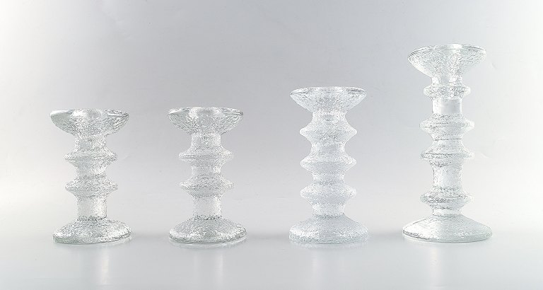 4 Iittala Festivo candlesticks, Design: Timo Sarpaneva.
