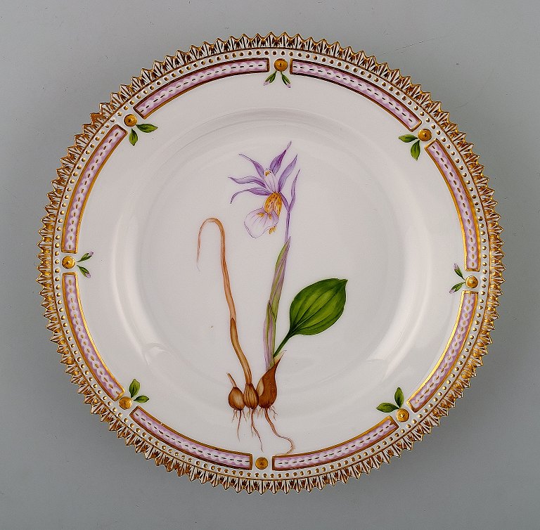 Royal Copenhagen Flora Danica Dessert Plate # 20/3551.
