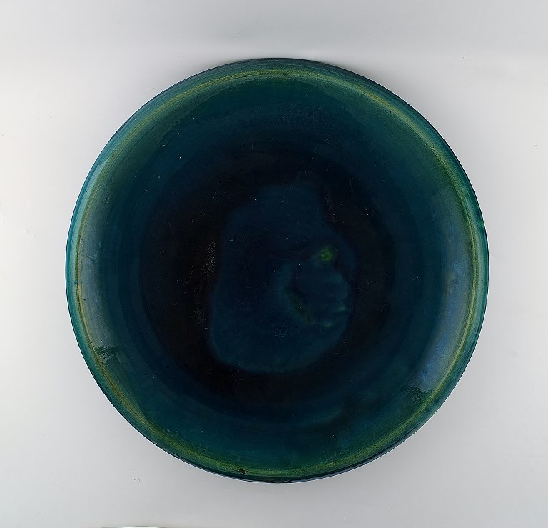 Kähler, Denmark, colossal glazed Stoneware dish, 1940 / 50s.
