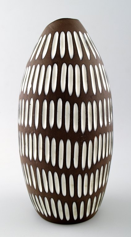 Ingrid Atterberg for Upsala-Ekeby "Negro" ceramic vase in art deco style.