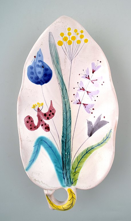 Stig Lindberg dish, Gustavsberg studio. Faience. 1940 s.
