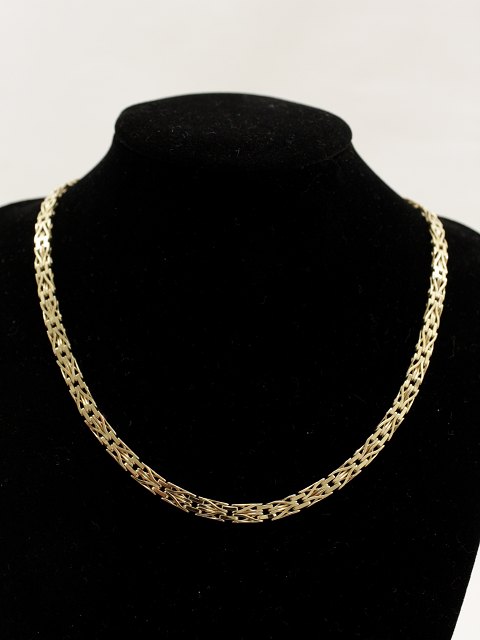 14 carat gold necklace