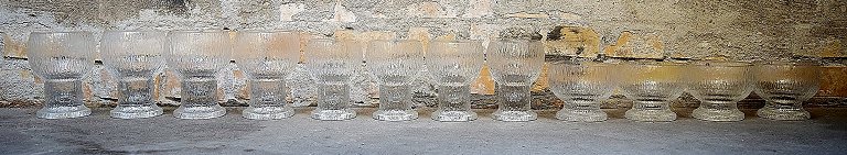 12 glass Iittala Ultima Kekkerit glass service, modern Finnish glass, designed 
by Timo Sarpaneva. Complete glass service for 4 people.