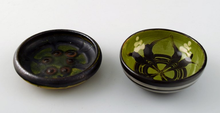 Kähler, Denmark, two glazed stoneware bowls.
