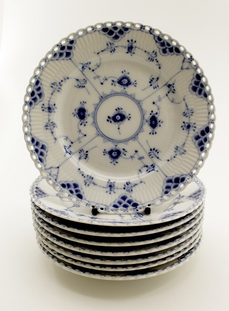 Royal Copenhagen blue fluted full lace  plate 1/1086