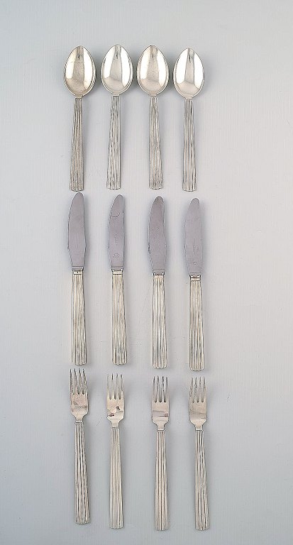 Bernadotte silverware Georg Jensen complete dinner service for 4 pers. 12 parts.