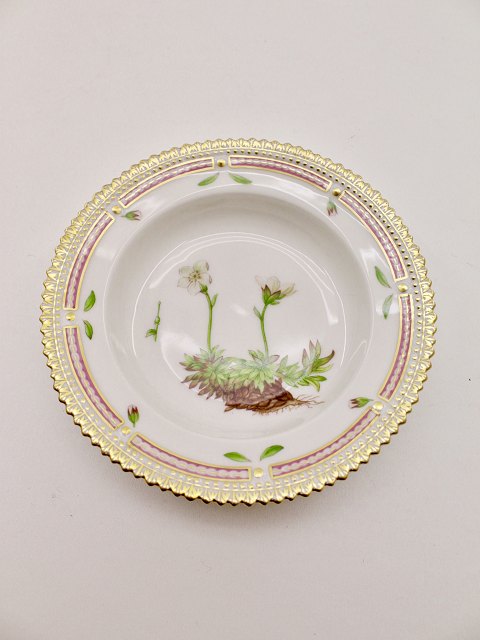 Royal Copenhagen Flora Danica Bowl 20/3590 sold