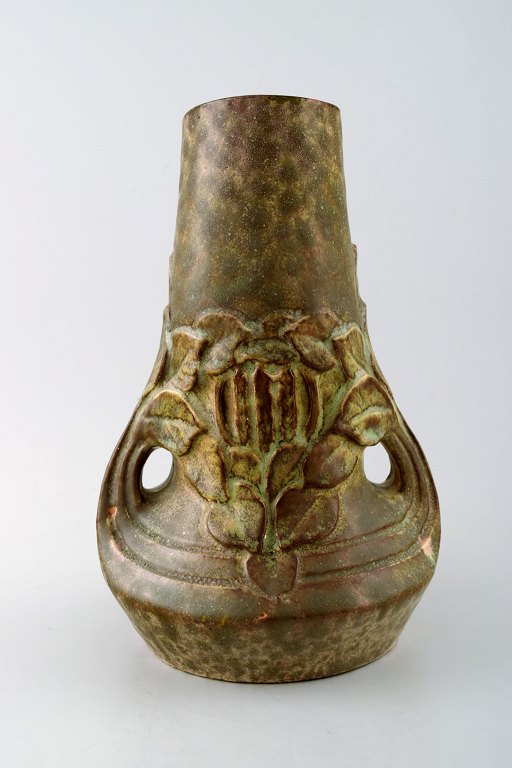 Höganäs Art Nouveau keramik vase.
