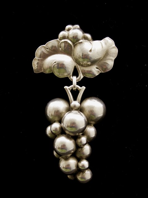 Georg Jensen grape brooch 217B sold