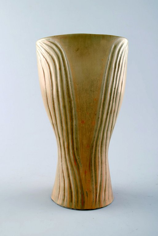 Carl Harry Stålhane/Stalhane, Rörstrand/Rorstrand stoneware vase. Rare form.