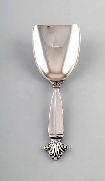 Georg Jensen sugar spade in full sterling silver, silverware, Georg Jensen 
Acanthus.