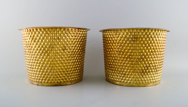 Josef Frank for "Svenskt Tenn" (Sweden). A pair of "Hortus" herb pots in brass.
