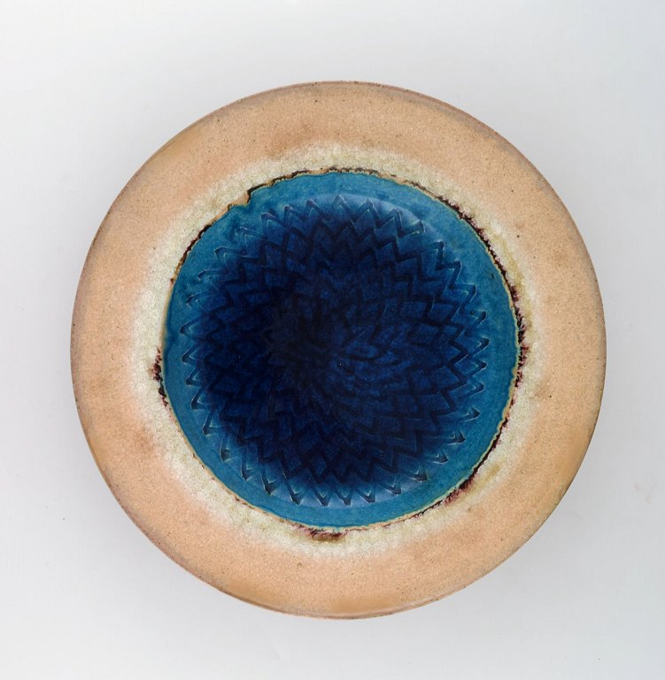 Kähler, Denmark, glazed stoneware dish 1960 s.
