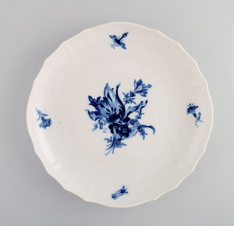 Meissen blue onion low porcelain bowl. Ca. 1920.
