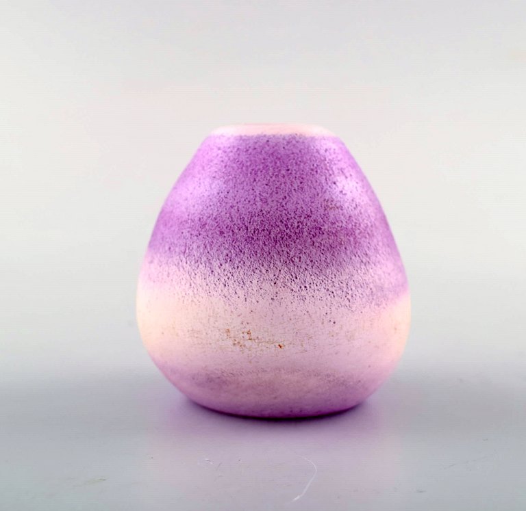 Kosta Boda, Sweden. Purple egg in mouth blown art glass. Swedish design 1980