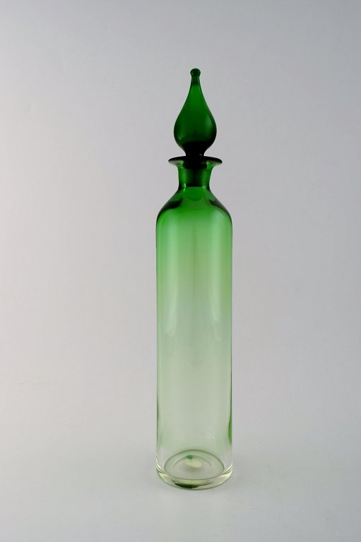Nanny Still for Riihimäen Lasi, Finnish decanter in art glass.
