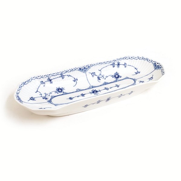 Royal Copenhagen: A blue fluted half lace plate. Second quality. #1/714. L: 37cm