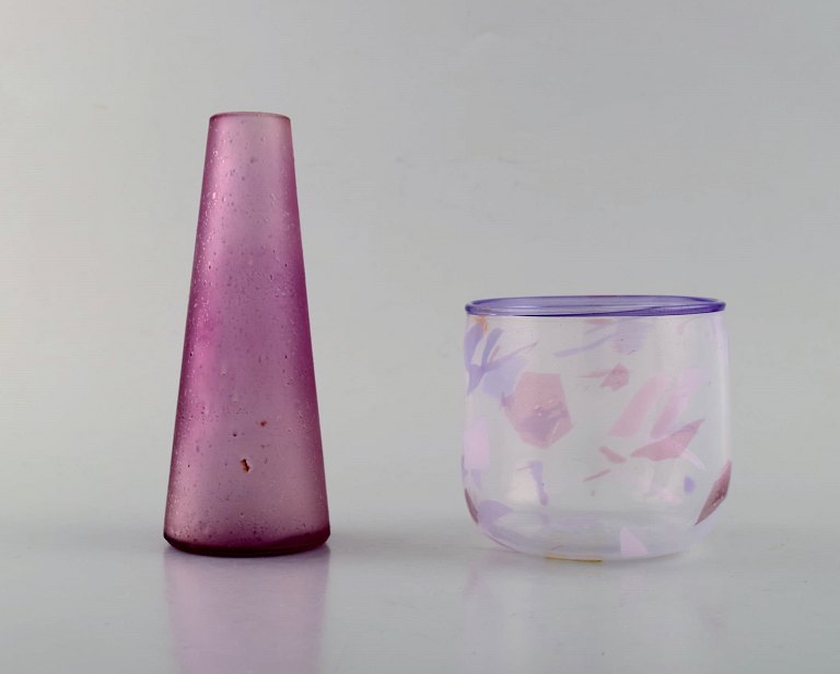 Bornholm, Denmark. Two vases in mouth-blown art glass. Late 20th century.
