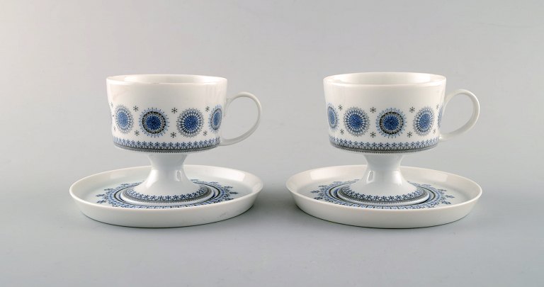 Tapio Wirkkala for Rosenthal. To "Ice Blossom" kaffekopper med underkop. 
1980