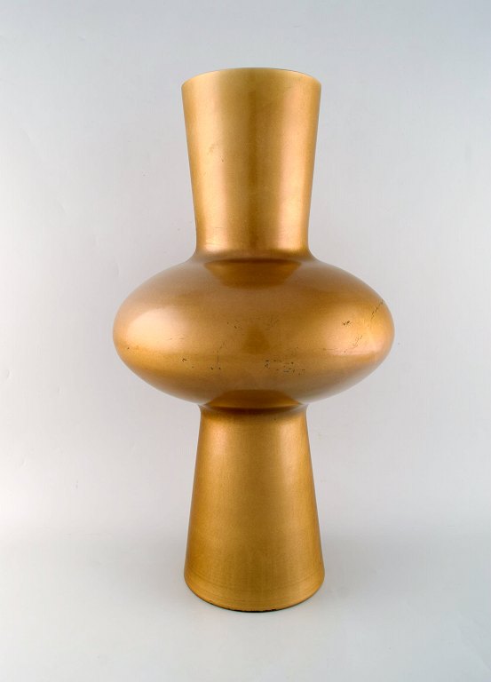 Large art glass vase with gold decoration.
Scandinavian design, app. 1970s.