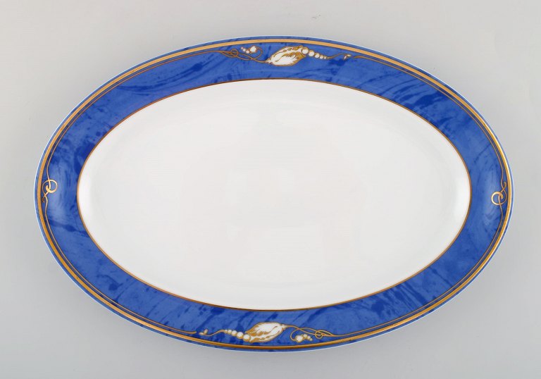 Large Royal Copenhagen Magnolia serving dish. Late 20th century.
