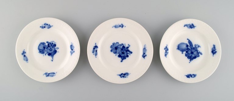 Three blue flower braided cake plates from Royal Copenhagen.
