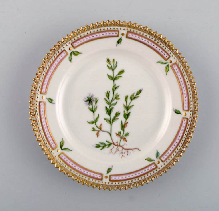 Royal Copenhagen Flora Danica side plate in hand-painted porcelain with flowers 
and gold decoration. Model number 20/3552.
