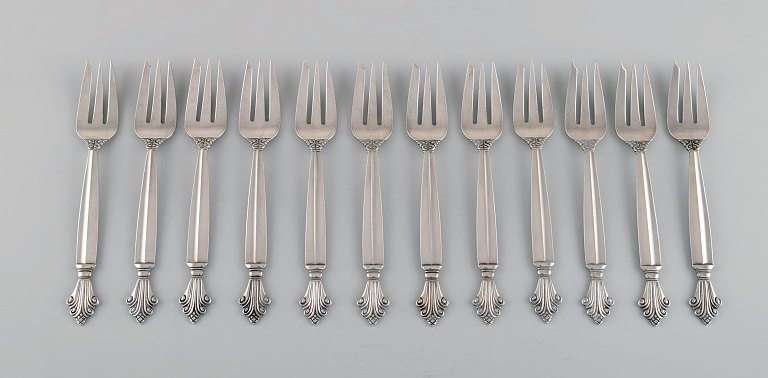 Twelve Georg Jensen Acanthus pastry forks in sterling silver.
