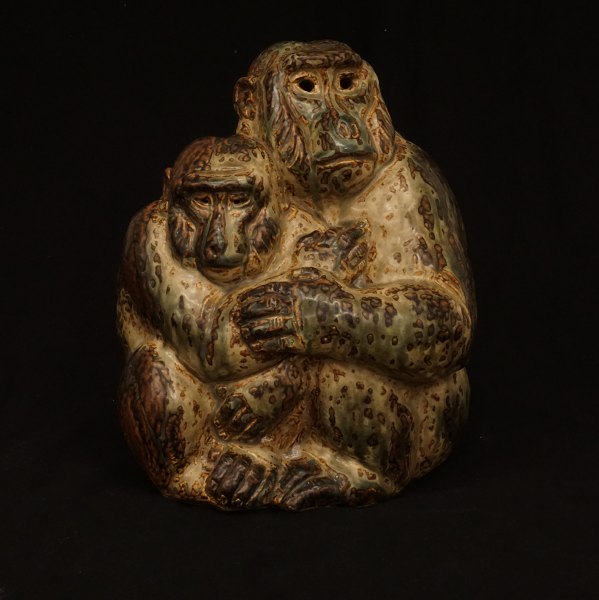 A large stoneware figurine with three monkeys made and signed by Knud Kyhn 1943. 
H: 30cm