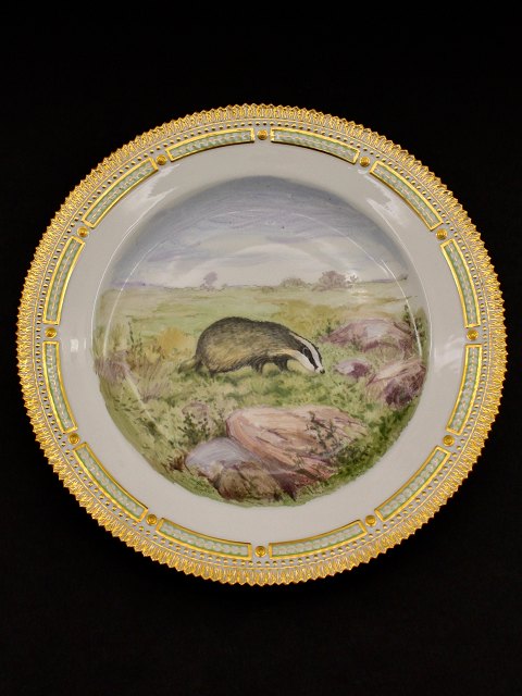 Royal Copenhagen Flora Danica  plate  No 239/3549