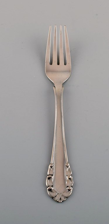 Georg Jensen Lily of the Valley lunch fork in sterling silver. Dated 1915-30.
