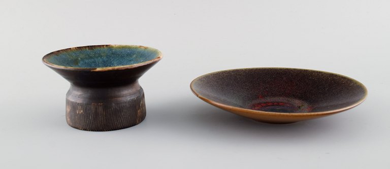 Henning Nilsson for Höganäs. Candlestick and dish in glazed ceramics. 1960s / 
70s.
