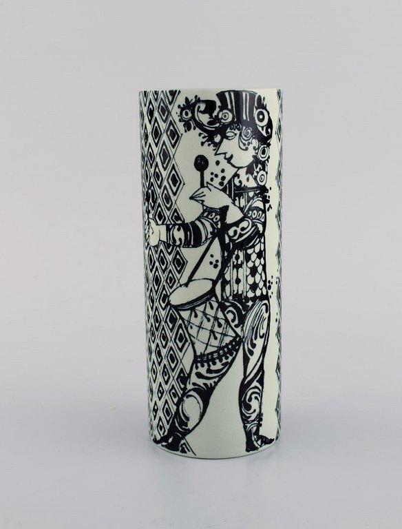 Bjørn Wiinblad for Nymølle. Vase in glazed faience. 1970s / 80s.
