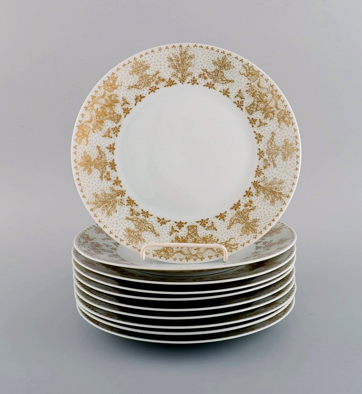 Bjørn Wiinblad for Rosenthal. 10 plates in porcelain with gold decoration. 
1980s.
