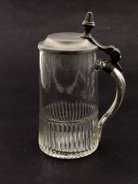 Glass mug