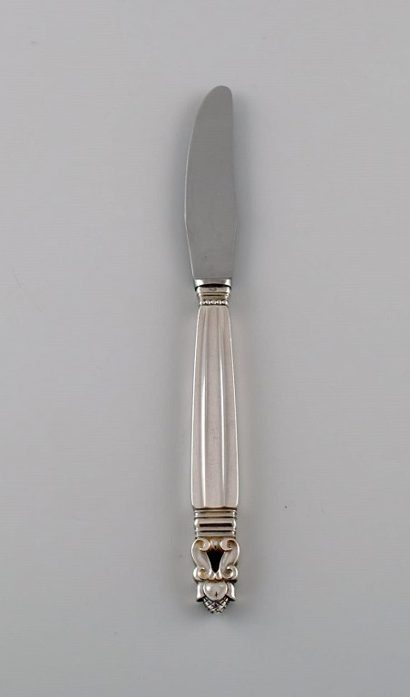 Georg Jensen Acorn lunch knife in sterling silver and stainless steel.
