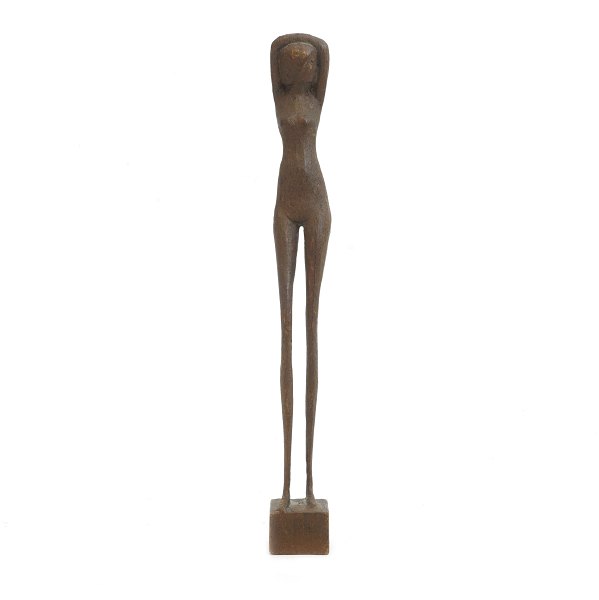 Figur von Otto P, holz. signiert. H: 30,5cm