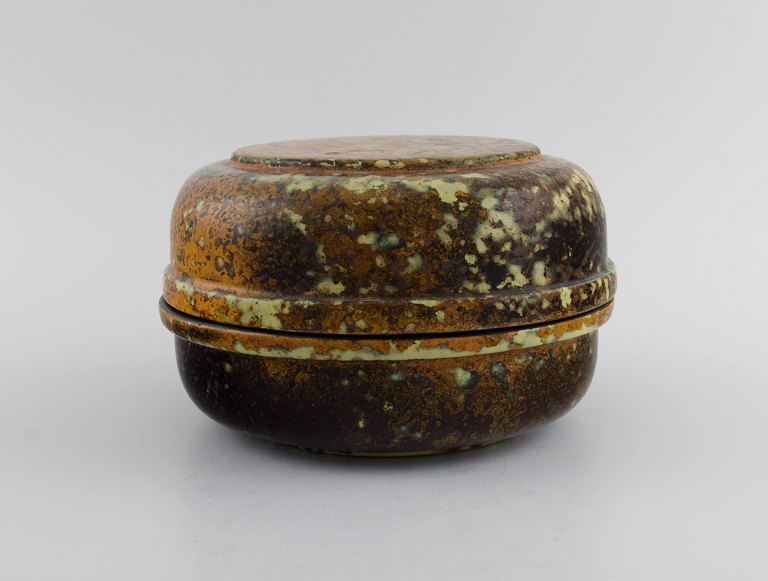 Hans Hedberg (1917-2007), Sweden. Unique lidded jar in glazed ceramics from 
Hedberg