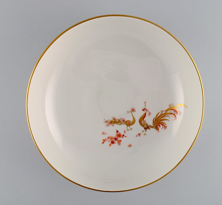 Rare art deco Meissen porcelain bowl with hand painted peacocks and gold 
decoration. 1930s.
