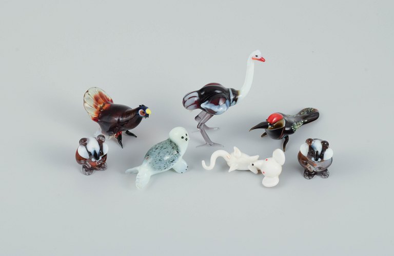 Murano, Italy. A collection of six miniature glass figurines of animals in 
colored art glass.