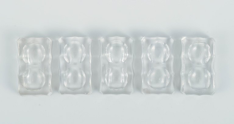 Baccarat, France. Five Art Deco double salt cellars, faceted crystal glass.