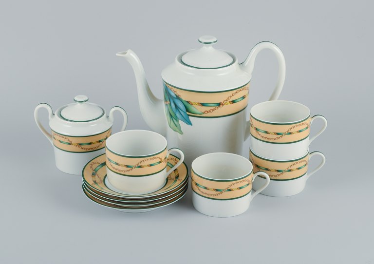 Giacomo Passera for Porcelaine de Paris - "Les voyages de Bougainville".
A four-person coffee service.