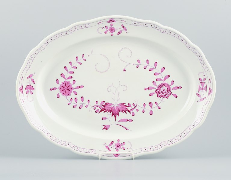 Meissen, Germany, Pink Indian, large oval serving dish.