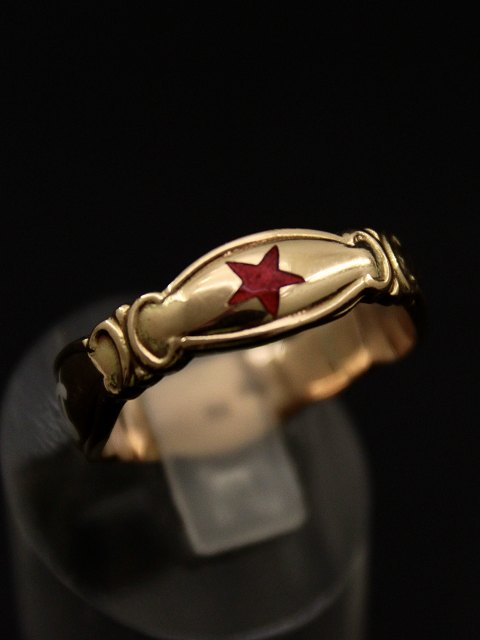 14 carat gold  ring